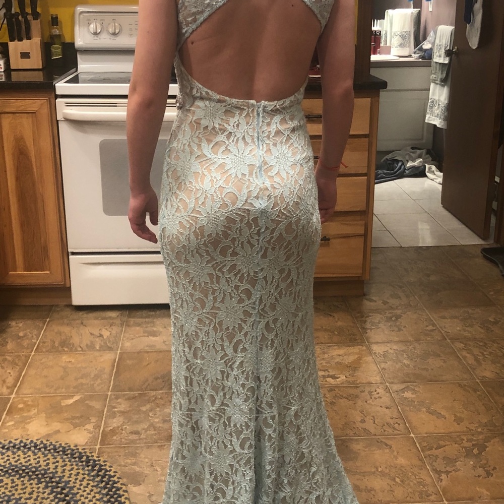 Prom/Pageant Gown - Picture 5 of 6